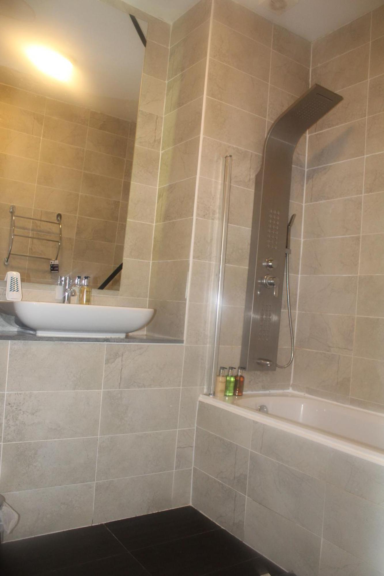 Flat 414 One Bedroom Apartment Birmingham Dış mekan fotoğraf